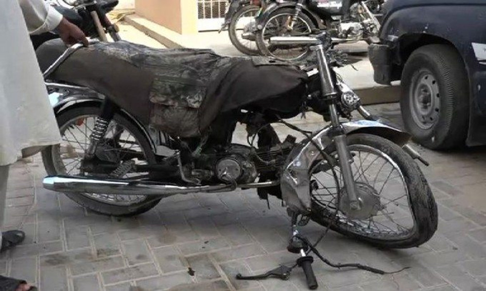 کراچی:-مختلف-ٹریفک-حادثے،-3-افراد-جاں-بحق