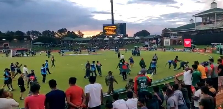 میچ-کے-بعد-بنگلادیشی-ٹیم-نے-وہ-کر-دکھایا-جو-کوئی-نہ-کر-سکا،-ویڈیو-سامنے-آگئی