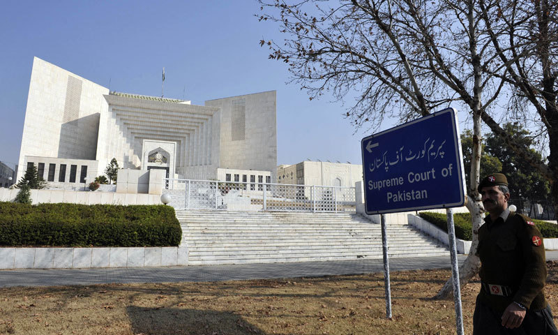 سپریم-کورٹ-نے-زیر-سماعت-قیدیوں-کی-رہائی-کے-تمام-فیصلے-معطل-کردیے