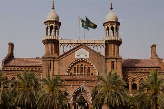 احساس-پروگرام-سے-سفید-پوش-افراد-کو-بھکاری-بنا-دیا-گیا:-لاہور-ہائیکورٹ