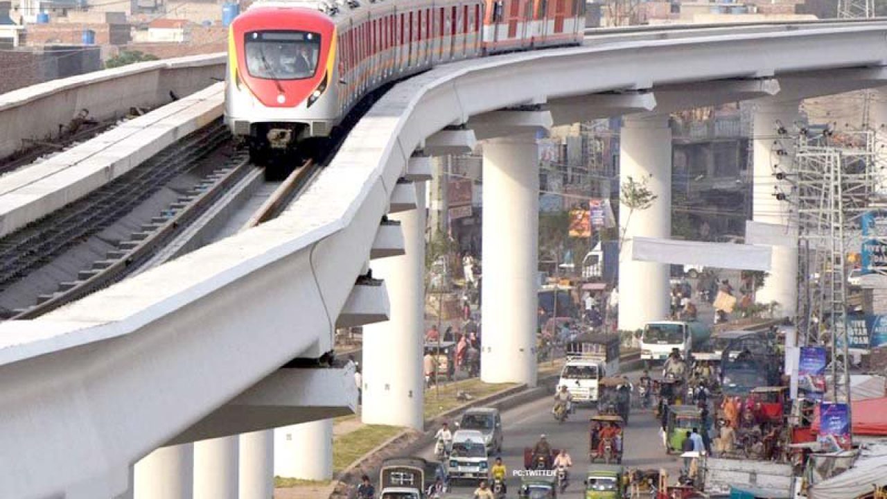 اورنج-ٹرین-کو-2-کروڑ-روپے-سے-زائد-بجلی-کا-بل-آگیا
