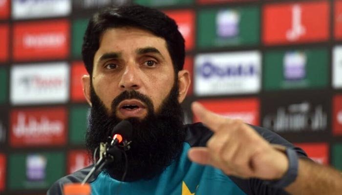 مصباح-نے-موجودہ-صورتحال-میں-کرکٹ-کو-چیلنج-قرار-دے-دیا