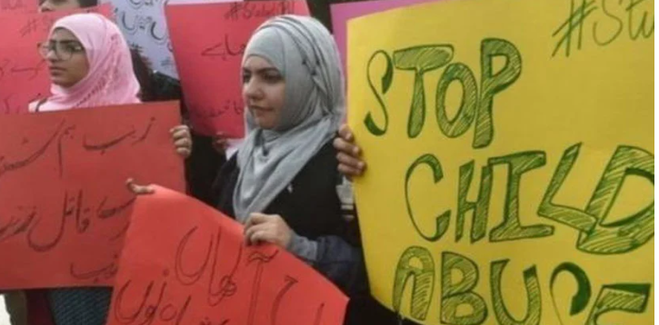 بچوں-سے-جنسی-زیادتی-کے-مجرمان-کو-جنسی-صلاحیت-سے-محروم-کرنے-کا-قانون-منظور