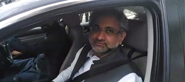 lng-scandal-abbasi-appears-before-nab-for-brief-hearing