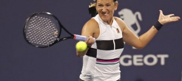 azarenka-upsets-kerber-faces-muguruza-in-monterrey-final