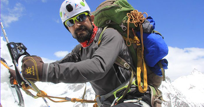 mirza-ali-becomes-first-pakistani