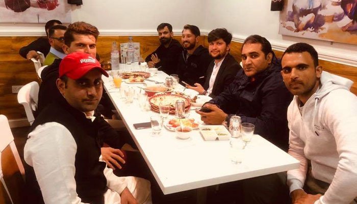 pakistan-cricket-stars-spotted-east-london