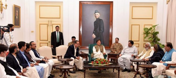 pti-against-craving-out-another-province-in-sindh-pm-assures-gda