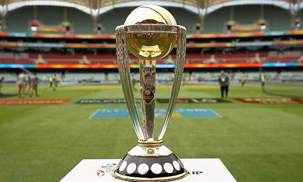 world-cup-2019-trophy-reached-lahore