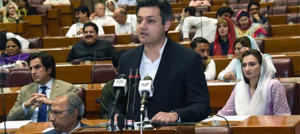 no-change-in-defence-budget-as-1150bn-from-rs7tr-budget-for-fy20