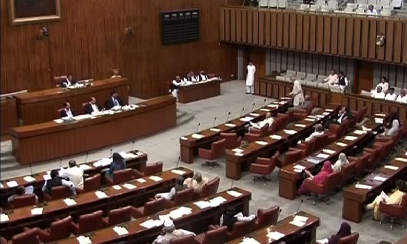 the-opposition-govt-senators-trade-barbs-over-gas-shortage